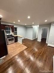 17724 106th Ave - Photo 4 of 9