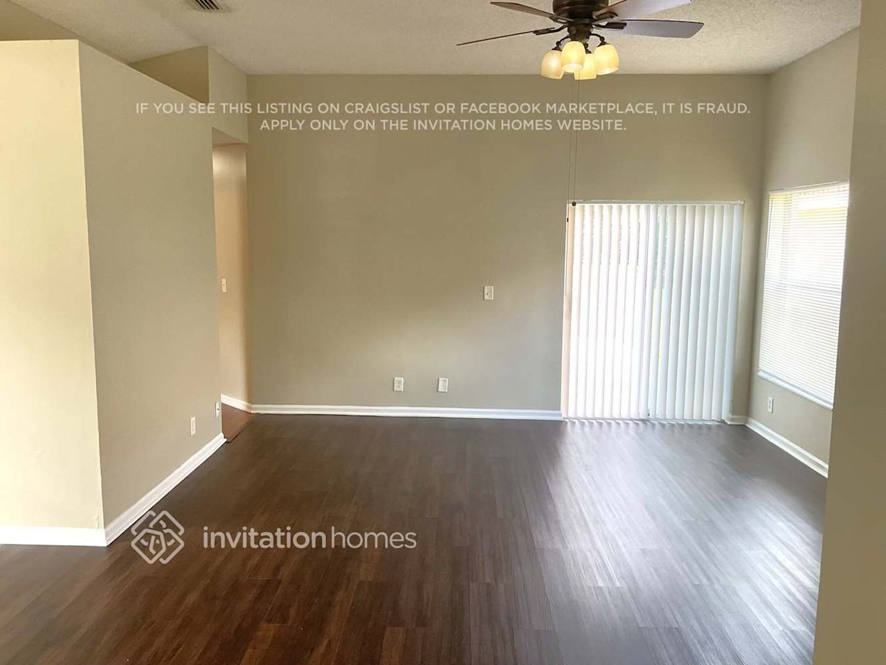 1928 Sw 177th Ave - Photo 4 of 16