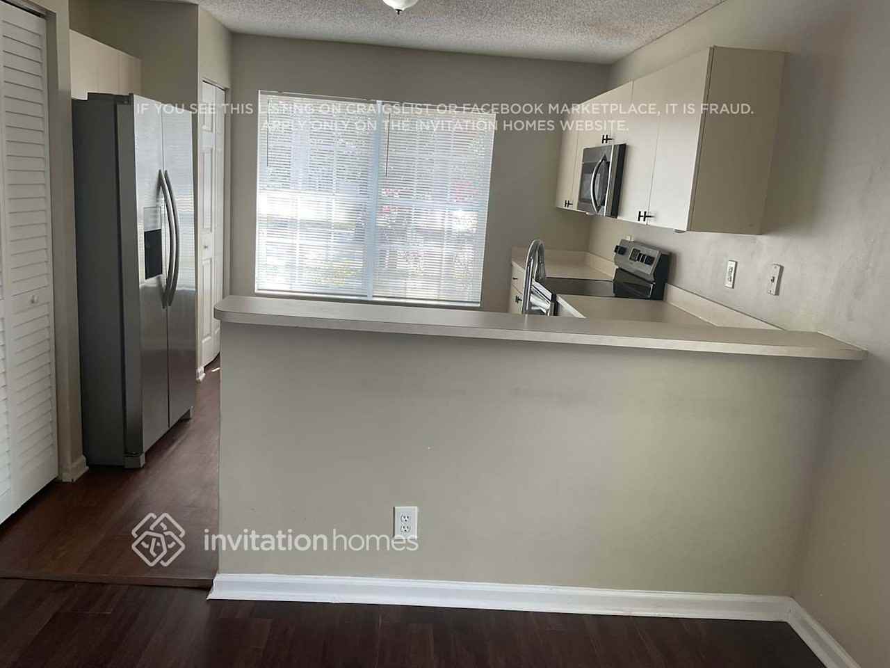 1928 Sw 177th Ave - Photo 6 of 16