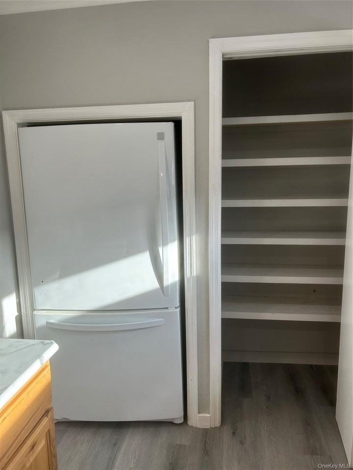 100 Richardson Ave - Photo 7 of 19