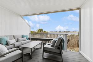 featured image of 274 Dune Rd #9