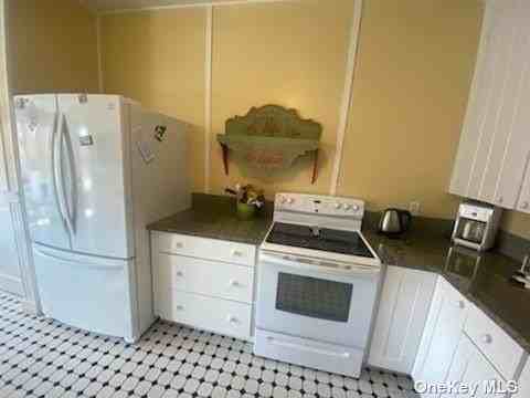 102 Marine Walk - Photo 5 of 13