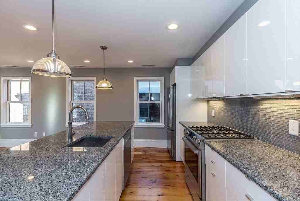 150152 Huron Ave #152 - Photo 3 of 18