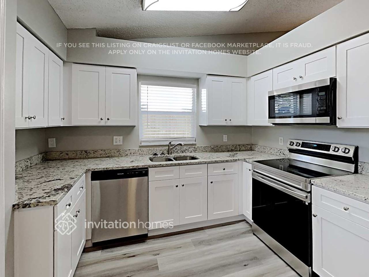 1216 Bloom Hill Ave - Photo 6 of 19