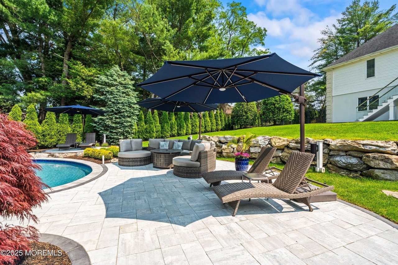 25 Muncy Dr - Photo 3 of 50