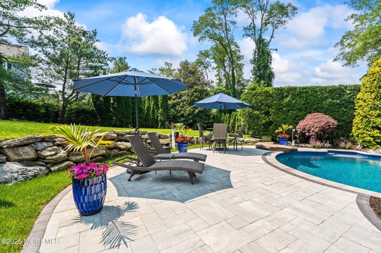 25 Muncy Dr - Photo 4 of 50