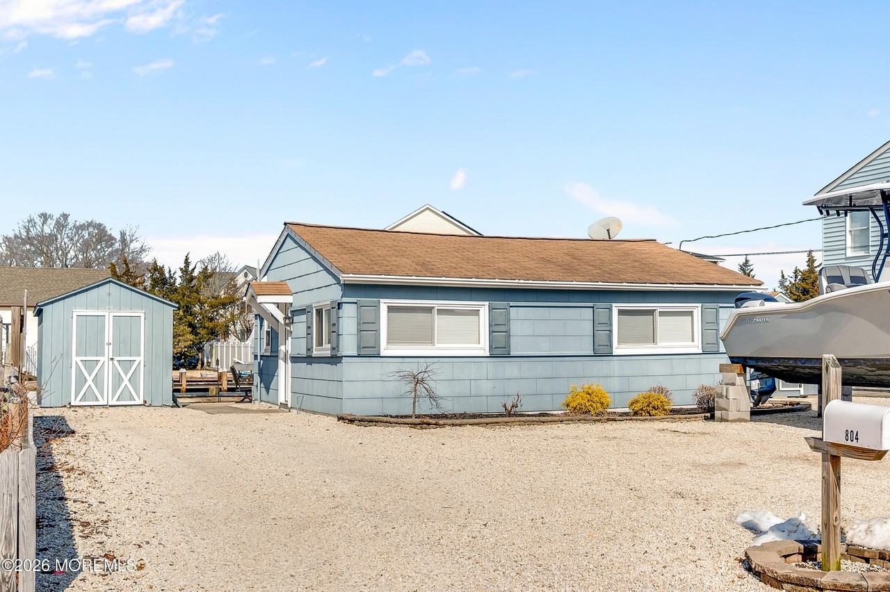 804 Harbor Rd - Photo 4 of 28