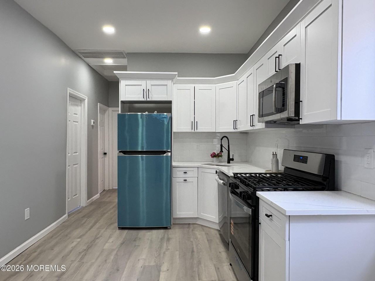 456 Harrison St #2 - Photo 5 of 15