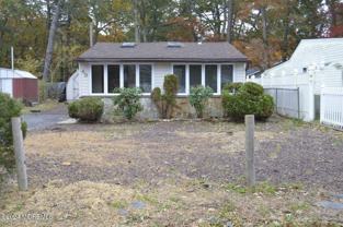 49 Maple St - Photo 1 of 1