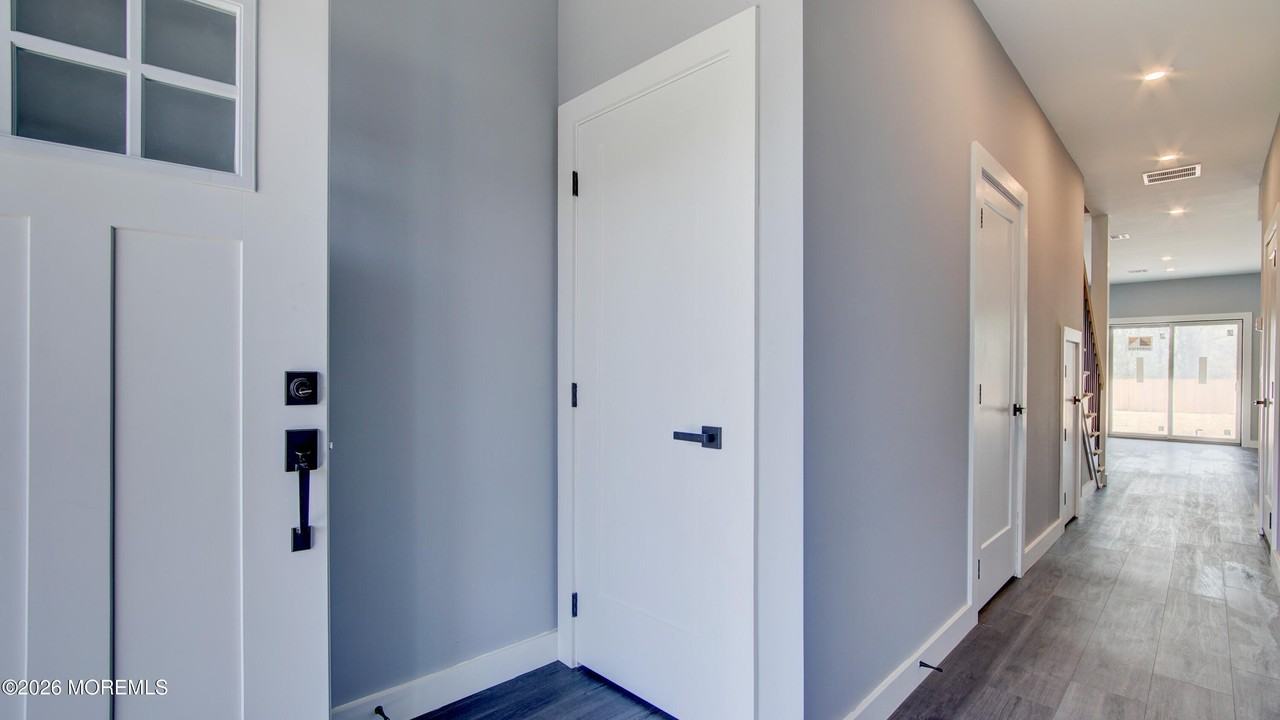 49 Atlantic Ave #B - Photo 4 of 29