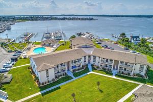 featured image of 101 Wharfside Dr