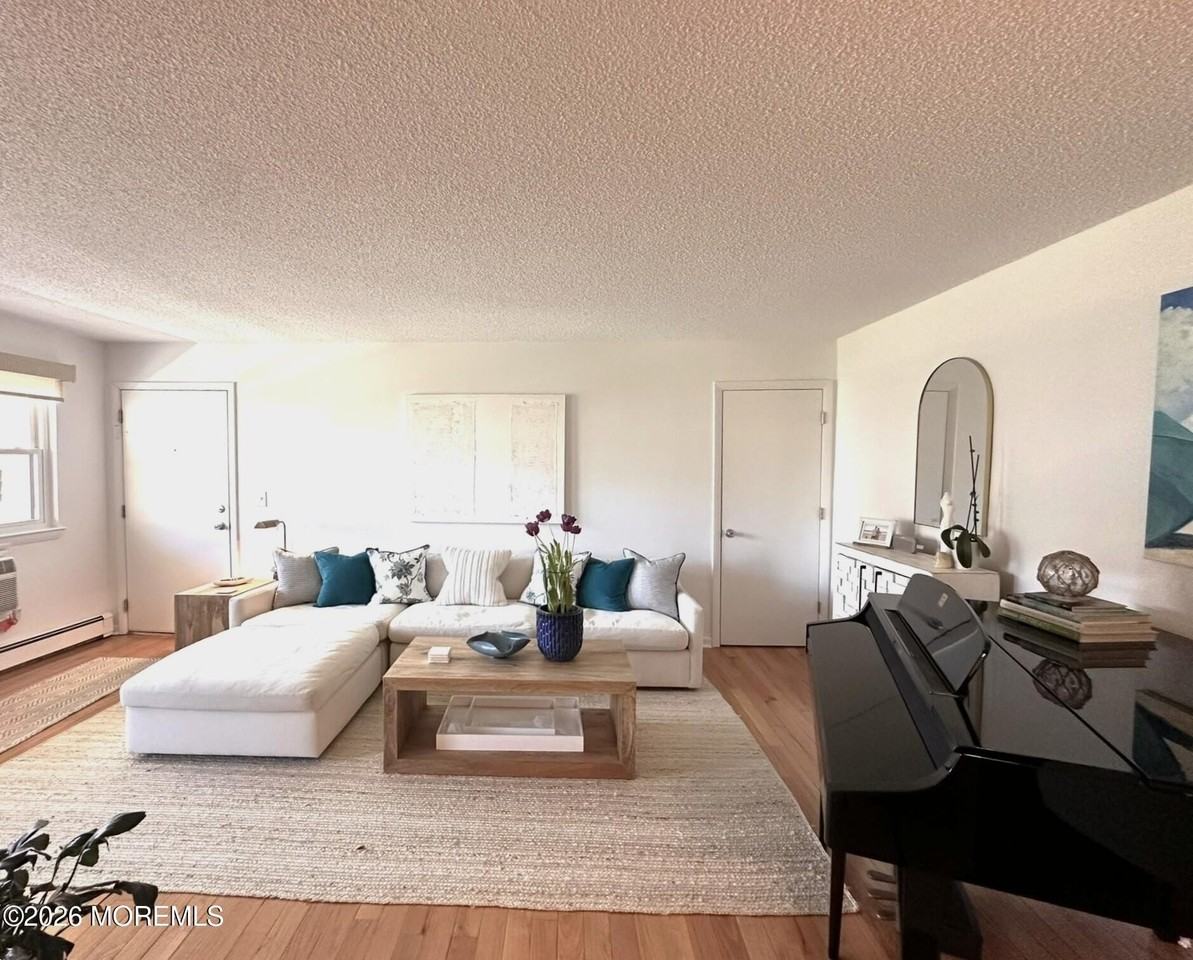 101 Wharfside Dr - Photo 3 of 19