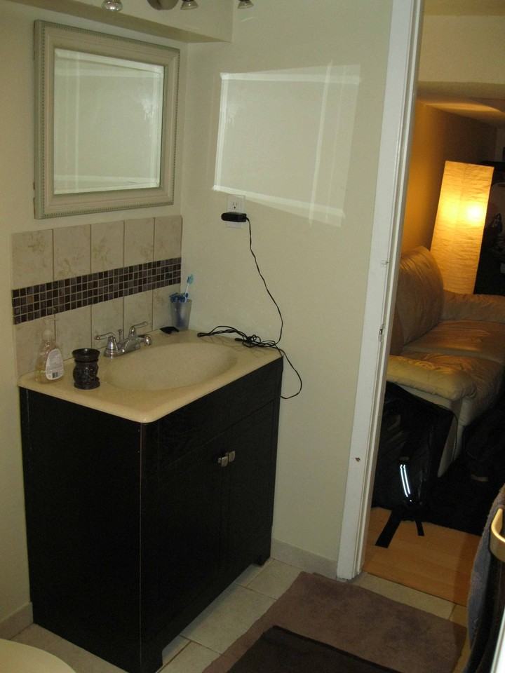 697 Dupont Street - Photo 2 of 11