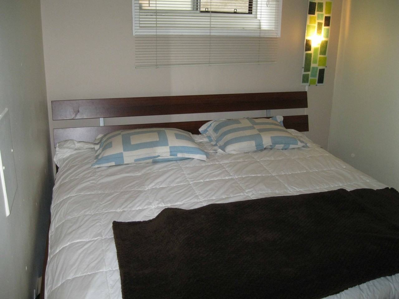 697 Dupont Street - Photo 4 of 11