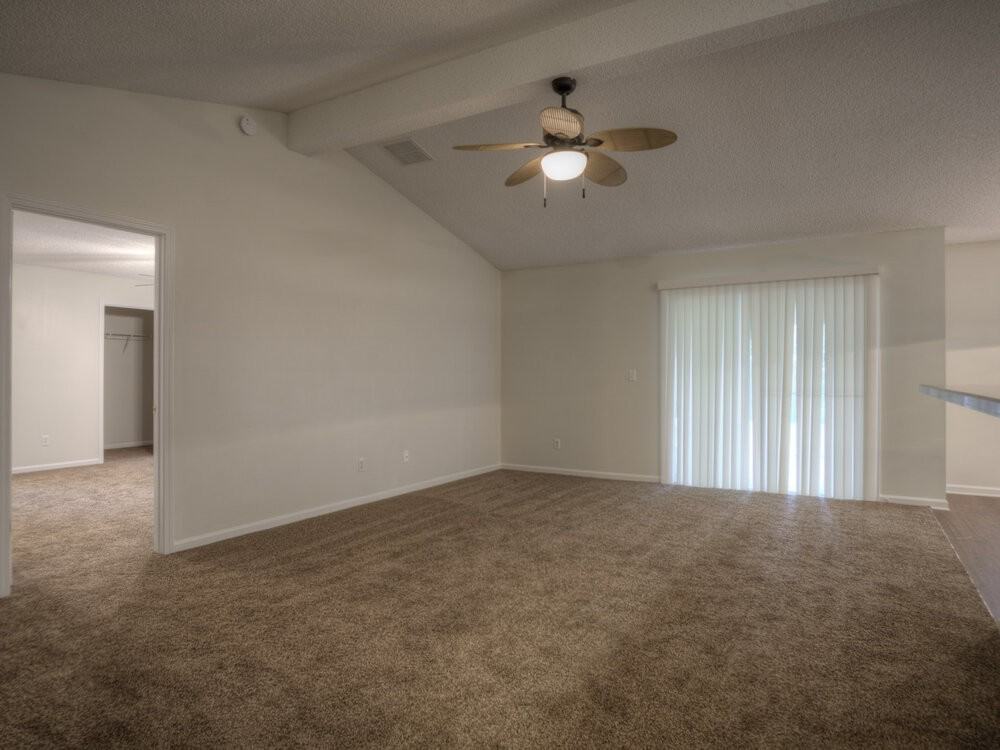 1336 Marsh Grass Ct - Photo 6 of 24