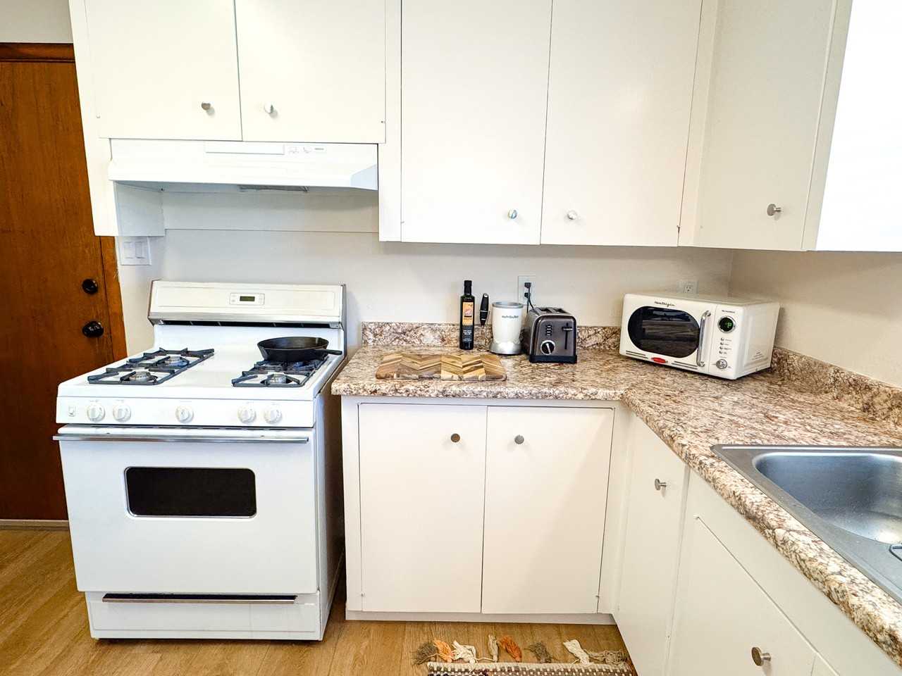 123 S East St - Photo 7 of 15