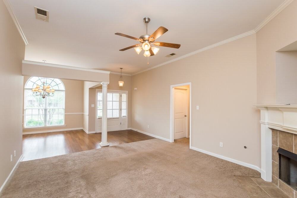 5837 Stonewall Dr - Photo 4 of 29