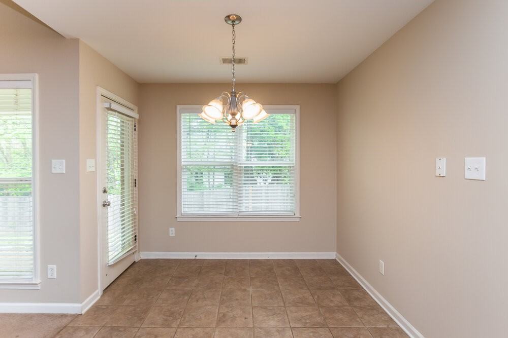 5837 Stonewall Dr - Photo 7 of 29