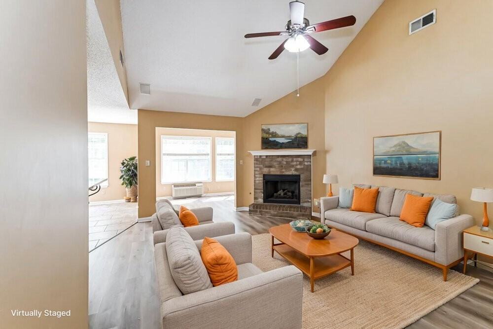 994 Painted Desert Ln - Photo 3 of 19