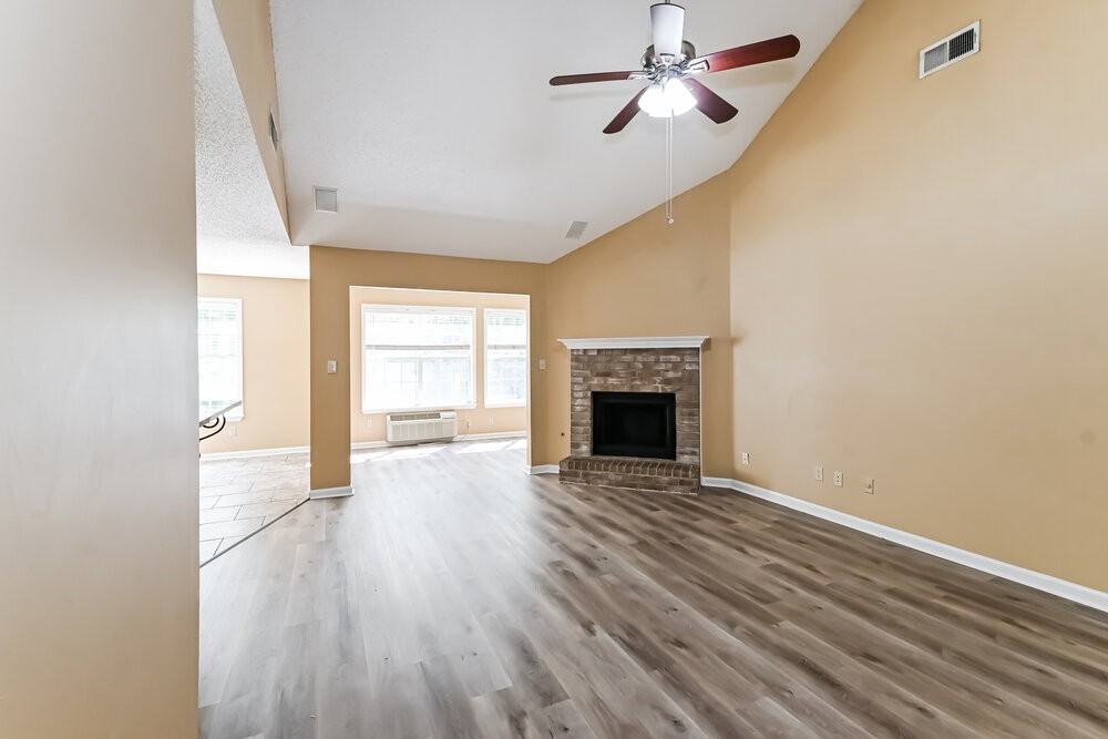 994 Painted Desert Ln - Photo 4 of 19