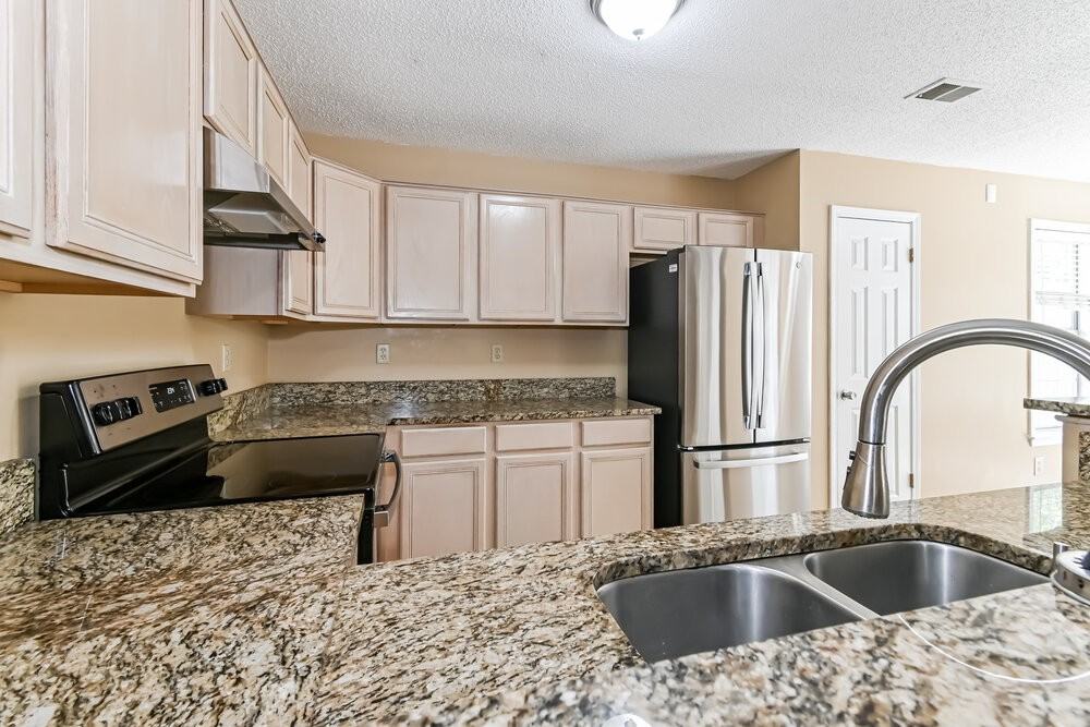 994 Painted Desert Ln - Photo 6 of 19
