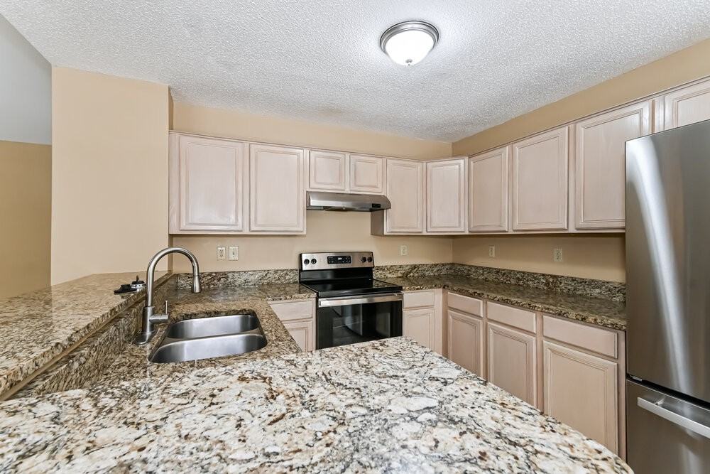 994 Painted Desert Ln - Photo 7 of 19