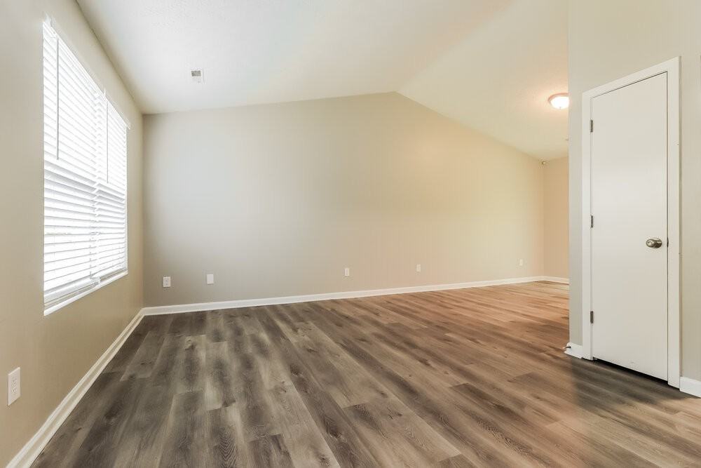 876 Highland Ter Ne - Photo 5 of 18