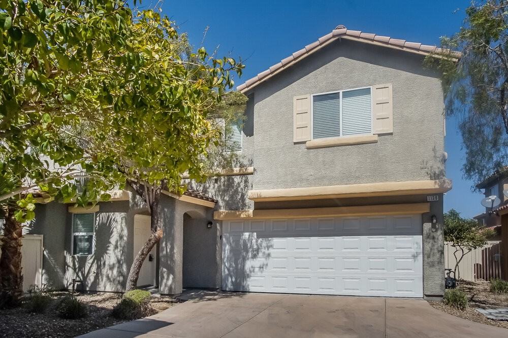 1136 Lilac Charm Ave