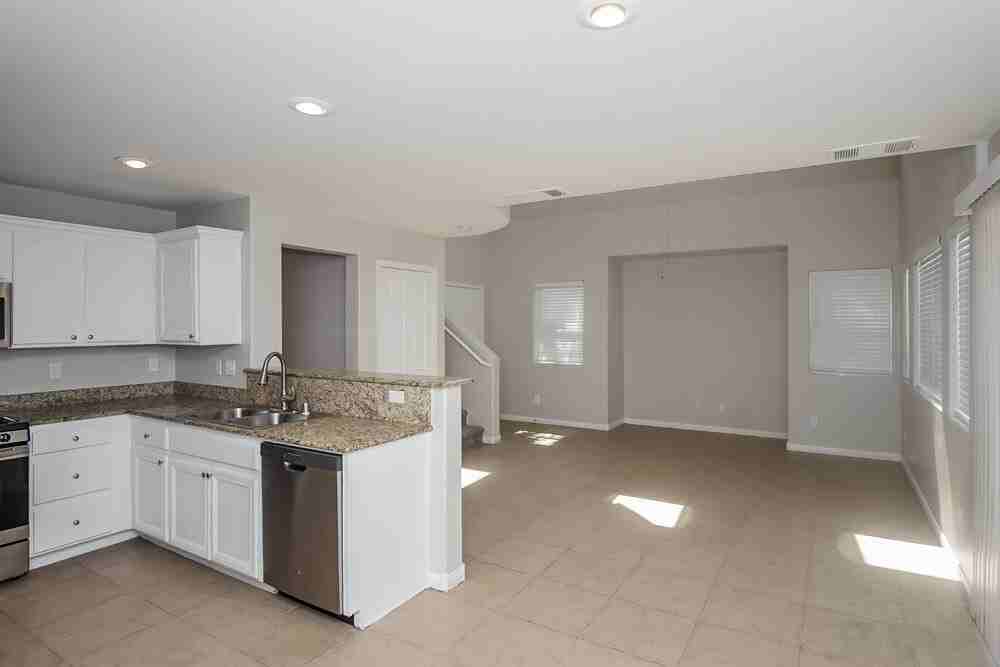 1136 Lilac Charm Ave - Photo 6 of 16