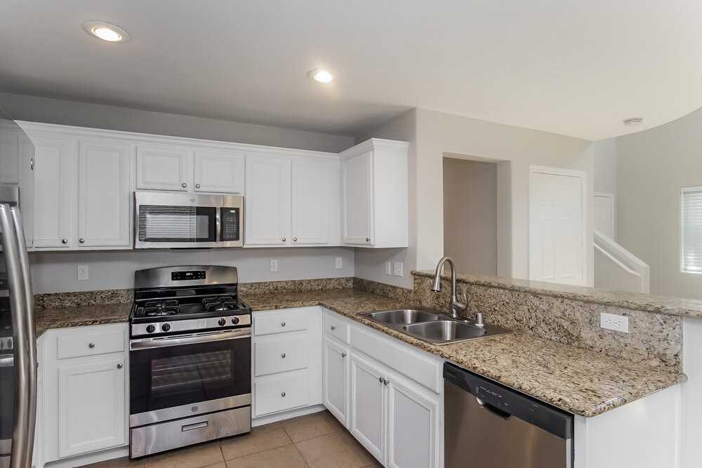 1136 Lilac Charm Ave - Photo 7 of 16
