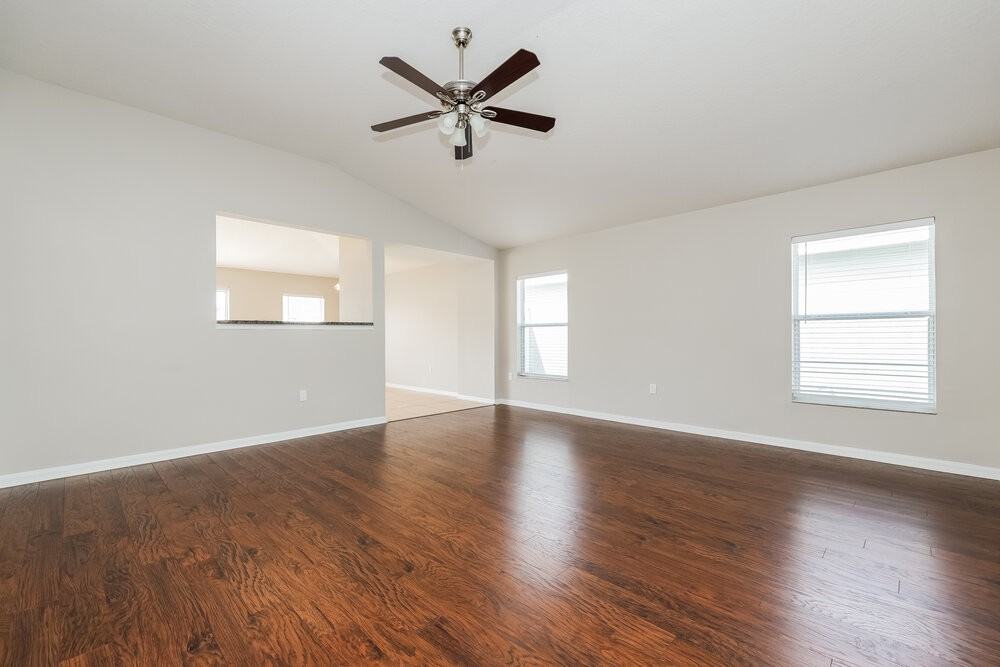 10508 Goshawk Pl - Photo 3 of 16