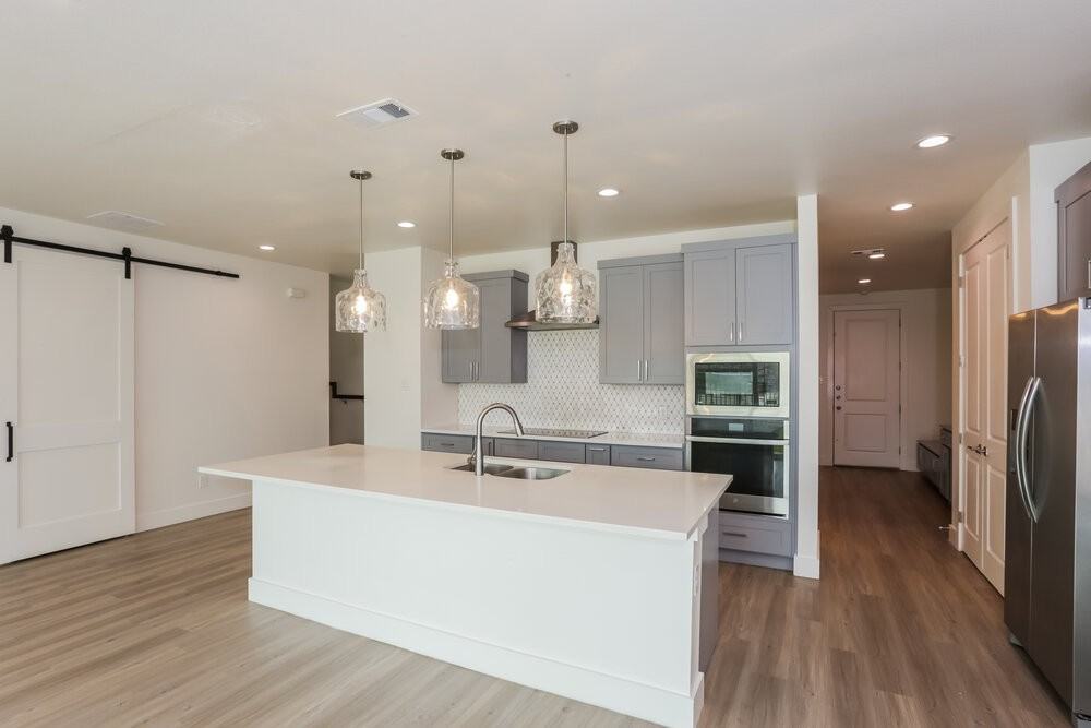 7173 9th Hole Dr - Photo 7 of 17