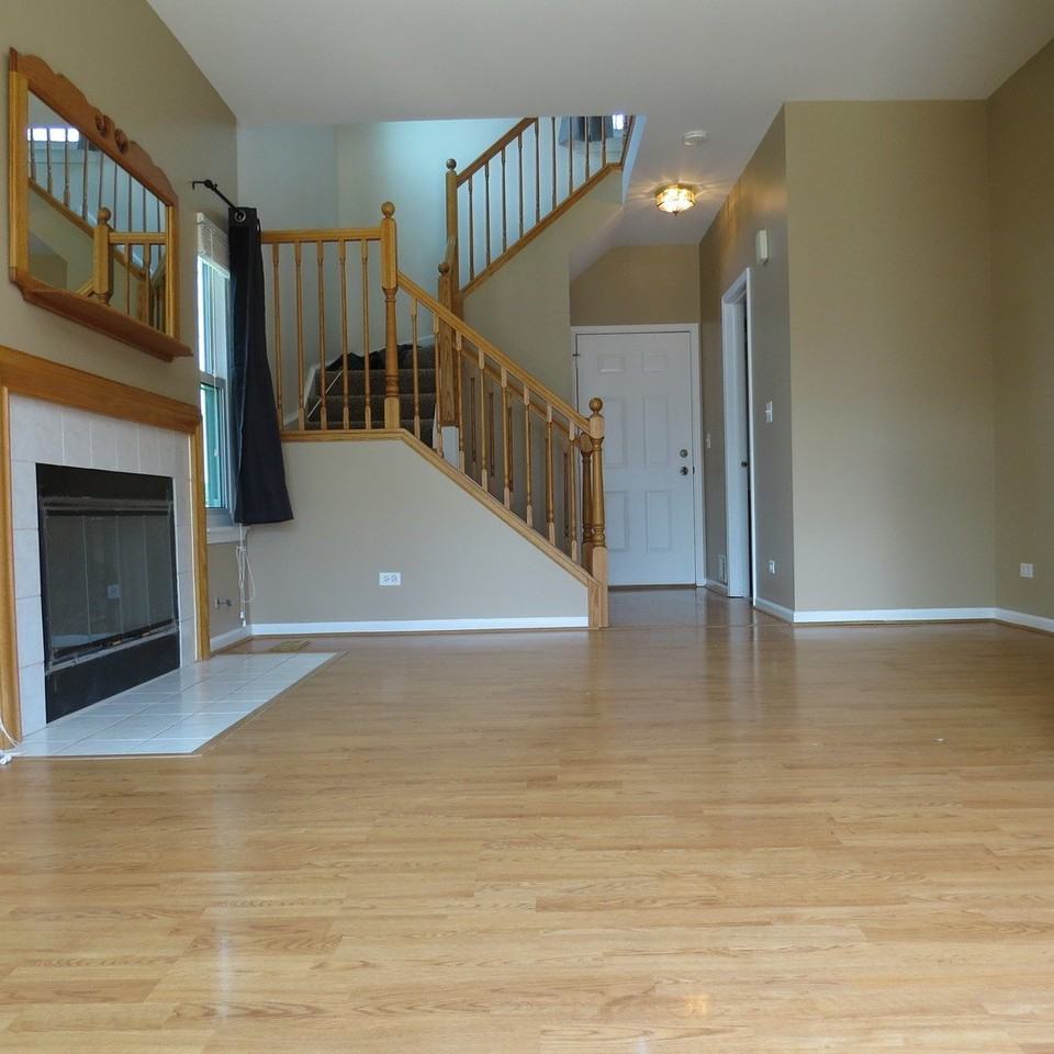 2530 Warm Springs Ln - Photo 2 of 17