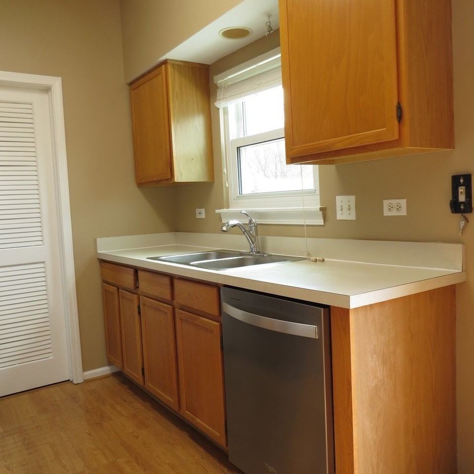 2530 Warm Springs Ln - Photo 7 of 17