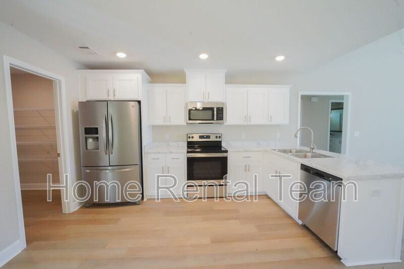 345 Tallulah Bnd - Photo 7 of 27