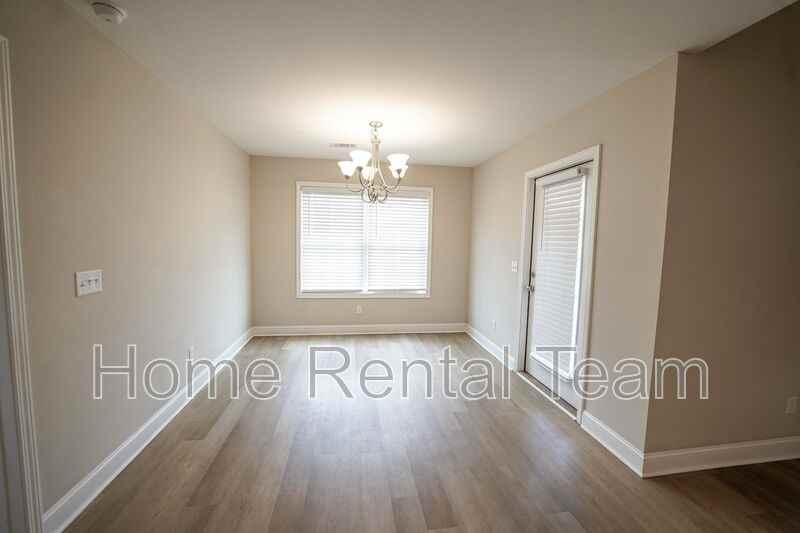 336 Tallulah Bnd - Photo 7 of 21