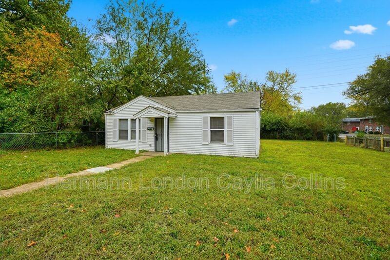 1626 Nemnich Ave - Photo 2 of 25