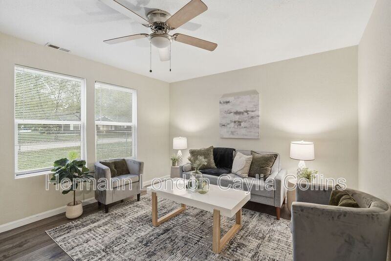 1626 Nemnich Ave - Photo 5 of 25