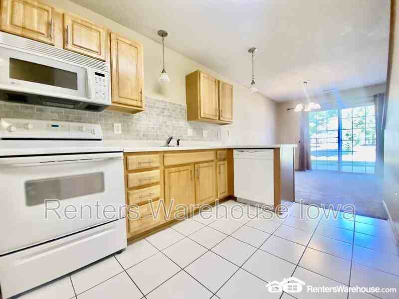 3701 Brook Ridge Ct #1104 - Photo 5 of 27