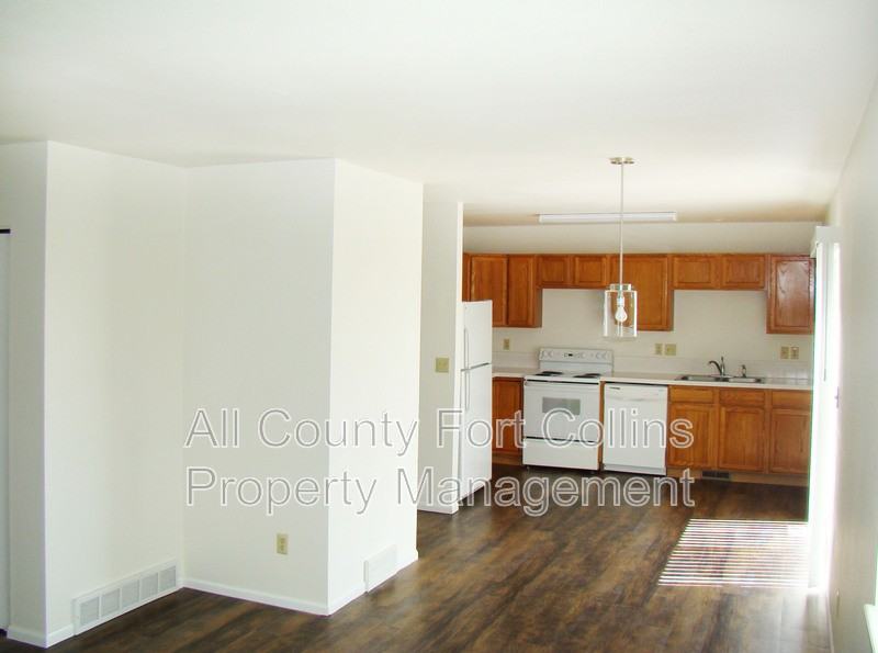 6608 Kevin Dr #B - Photo 5 of 12