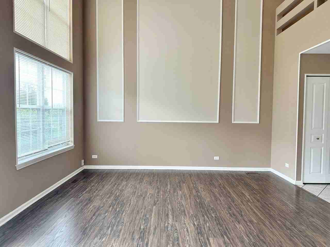 693 Savannah Ln - Photo 6 of 21