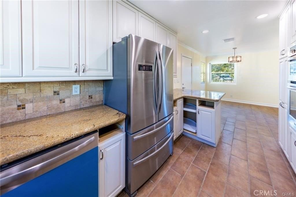 6401 Hubbard Rd - Photo 5 of 21