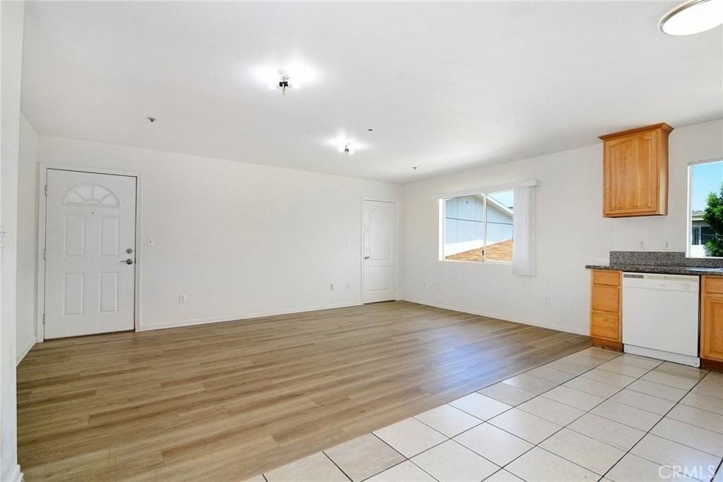 6843 Agnes Ave #2 - Photo 3 of 10