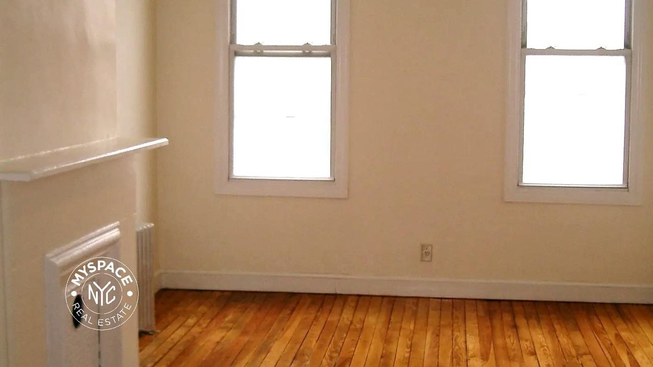 61 Morgan Ave #3L - Photo 3 of 9