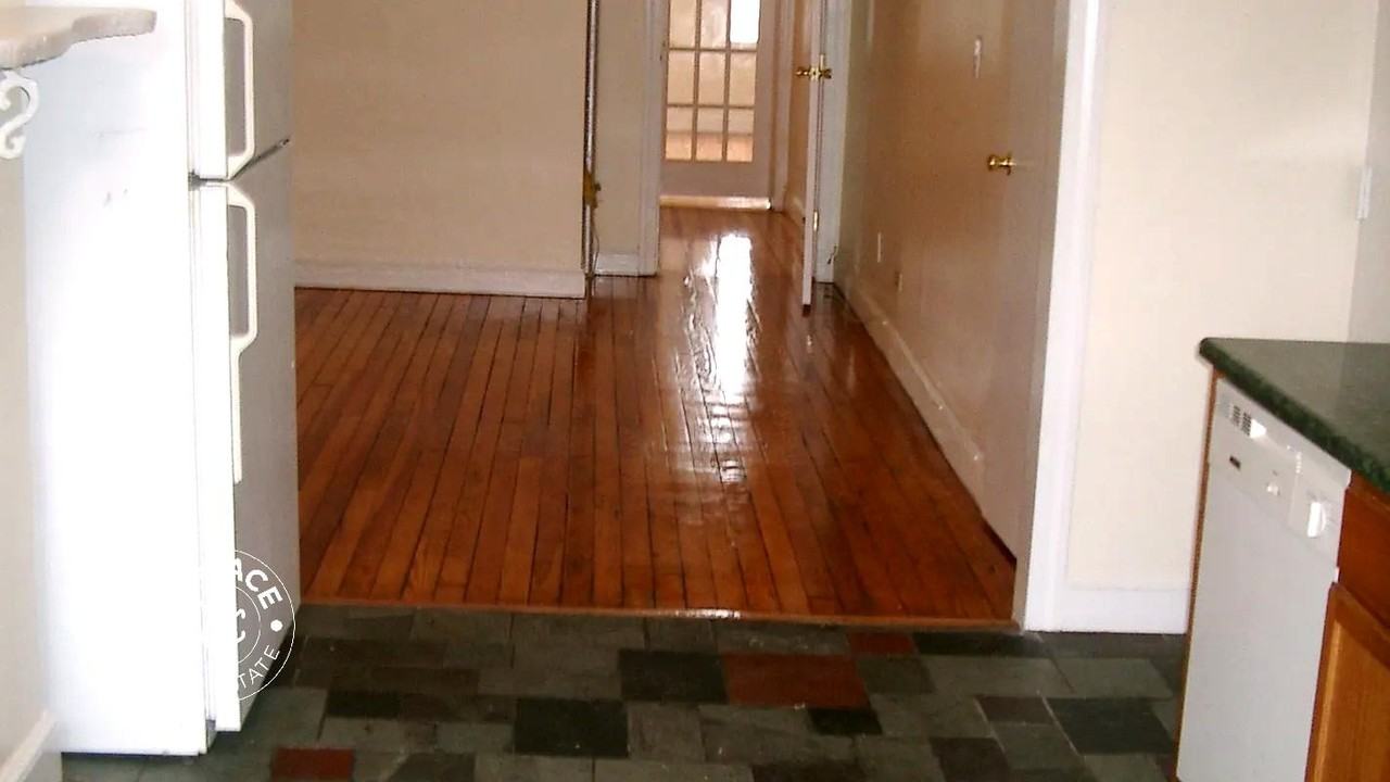 61 Morgan Ave #3L - Photo 6 of 9