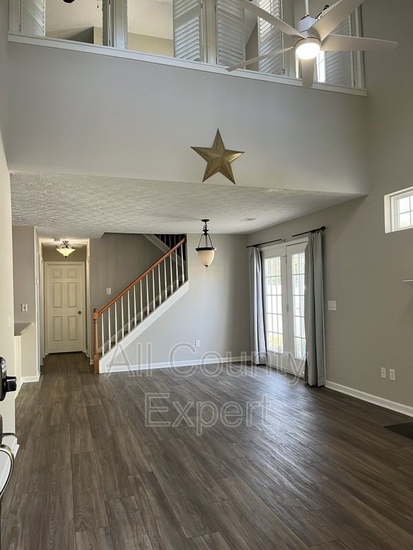 5480 Mountain Top Pl - Photo 2 of 20