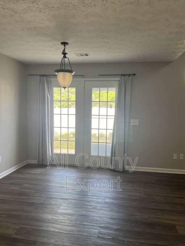 5480 Mountain Top Pl - Photo 6 of 20