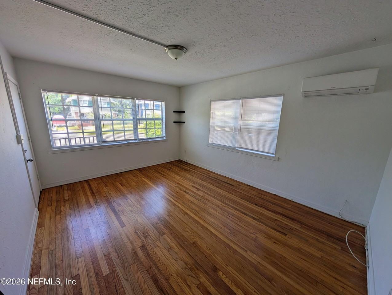 2136 College St #1 - Photo 7 of 7