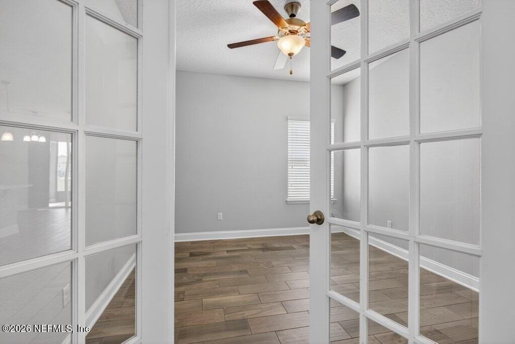 3838 Coastal Cove Cir - Photo 7 of 50