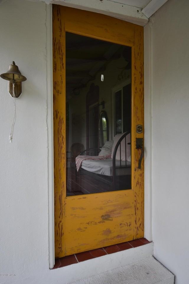 4641 Blount Ave - Photo 3 of 21